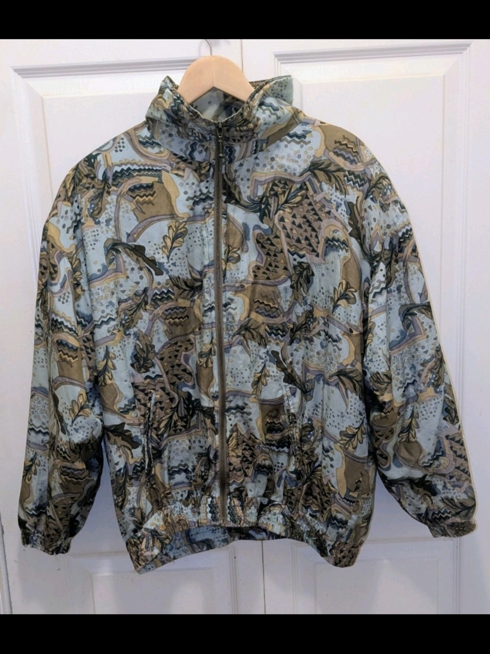 Vintage '90s OutBrook Silk Printed Windbreaker Jacket Sz XL